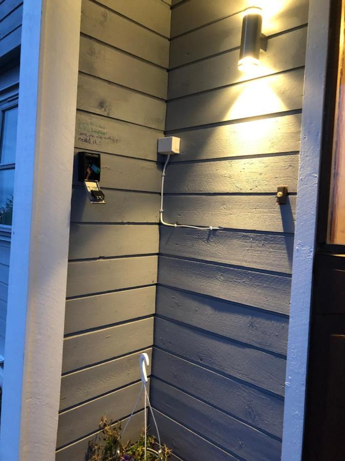 Ferienwohnung Flott Utsikt, Rolig Gate Bodø Exterior foto