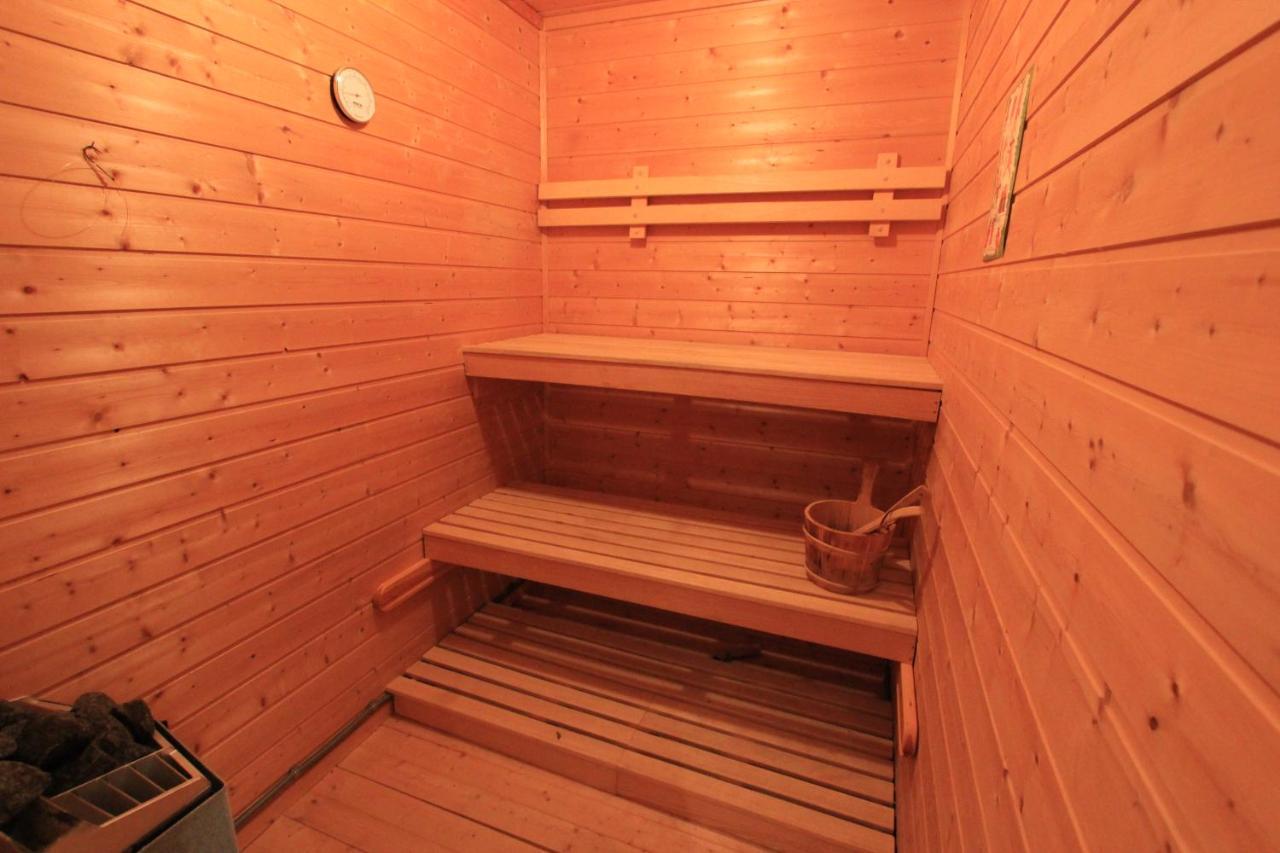 Ferienwohnung Flott Utsikt, Rolig Gate Bodø Exterior foto